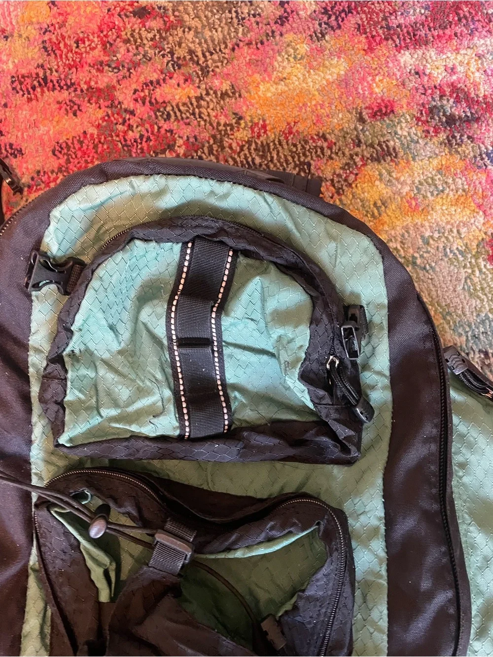 Eddie Bauer Travel BackPack 22x12x7D internal frame large hiking lightweight